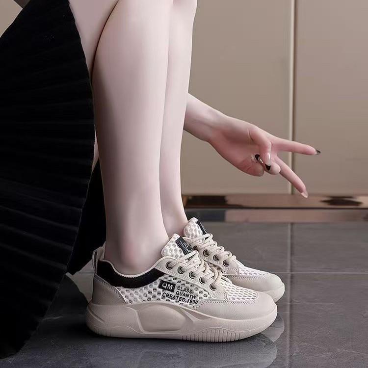 

Little white shoes women s 2025 spring and summer new soft-soled versatile platform-soled sports shoes niche popular running casual women s shoes 40 чёрный