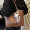 Casual fashionable large-capacity commuter tote bag autumn new simple underarm bag shoulder bag