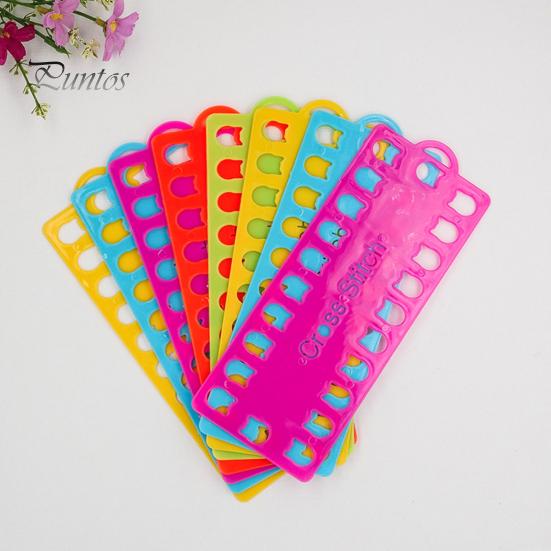 Plastic Thread Winding Board 5Pcs 20-Hole Embroidery Floss Organizer, Board, Cross Holder Stitch Plate, Bobbin for Sewing Crafts Accessories