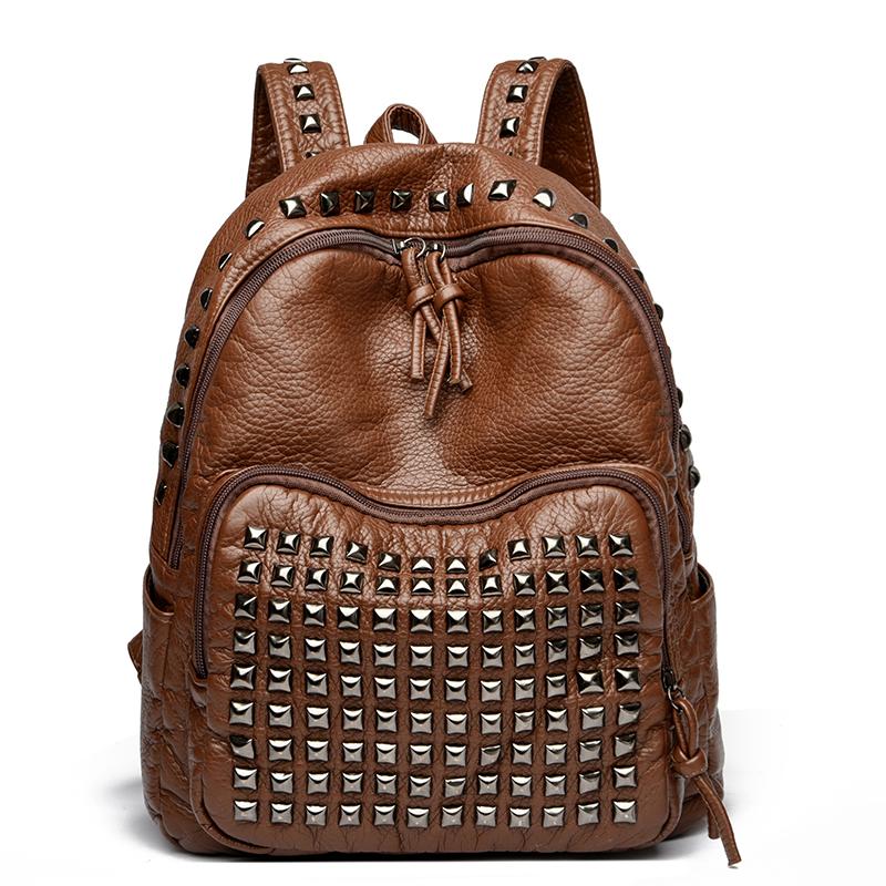Sac à dos pour femme Style Punk Rivets 2026 Hiver Nouveau Cuir Souple de Haute Qualité Loisirs Voyage Grande Capacité Sacs d'École pour Adolescentes Noir Mochila