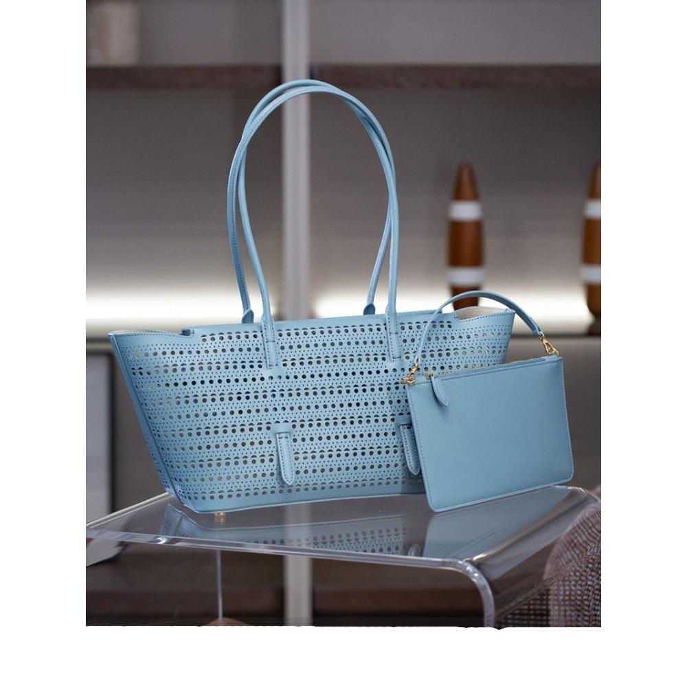2025 New Leather French Neomina31 Hollow Tote Bag One Shoulder Handheld Leisure Basket Women's Bag
