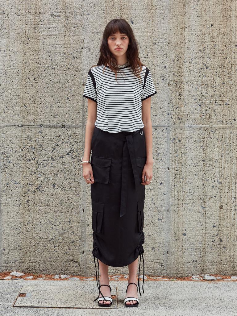 Muse Lily Side String Belted Satin Cargo Long Skirt-Black