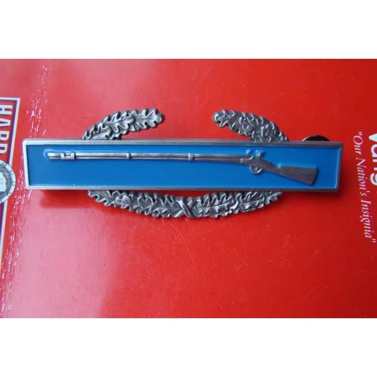 Metal Badge, US ARMY Combat Infantry Badge