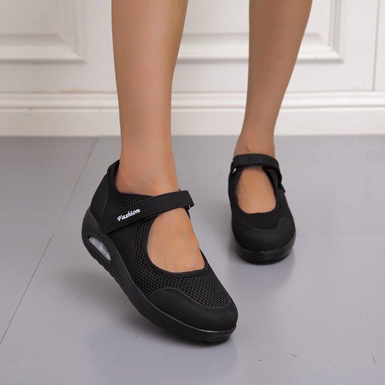 Plus size single shoes women's 2021 new spring and autumn low-top Velcro shallow casual single shoes solid color mesh women's shoes