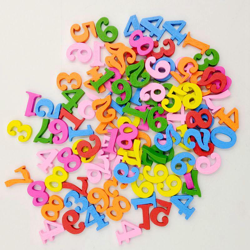 Bunte Holz-Alphabet-Spielzeuge: 26 englische Buchstaben für die Früherziehung von Kindern