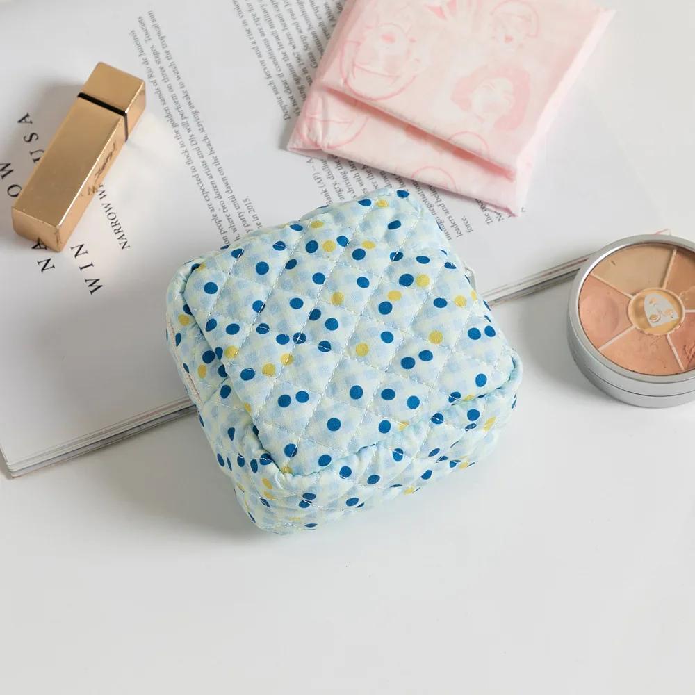 Trendy Korean Makeup Bag for Women Small Cosmetics Organizer Cartoon Cute Coin Purse Fabric Key Lipstick Bag Sanitary Pad Pouch