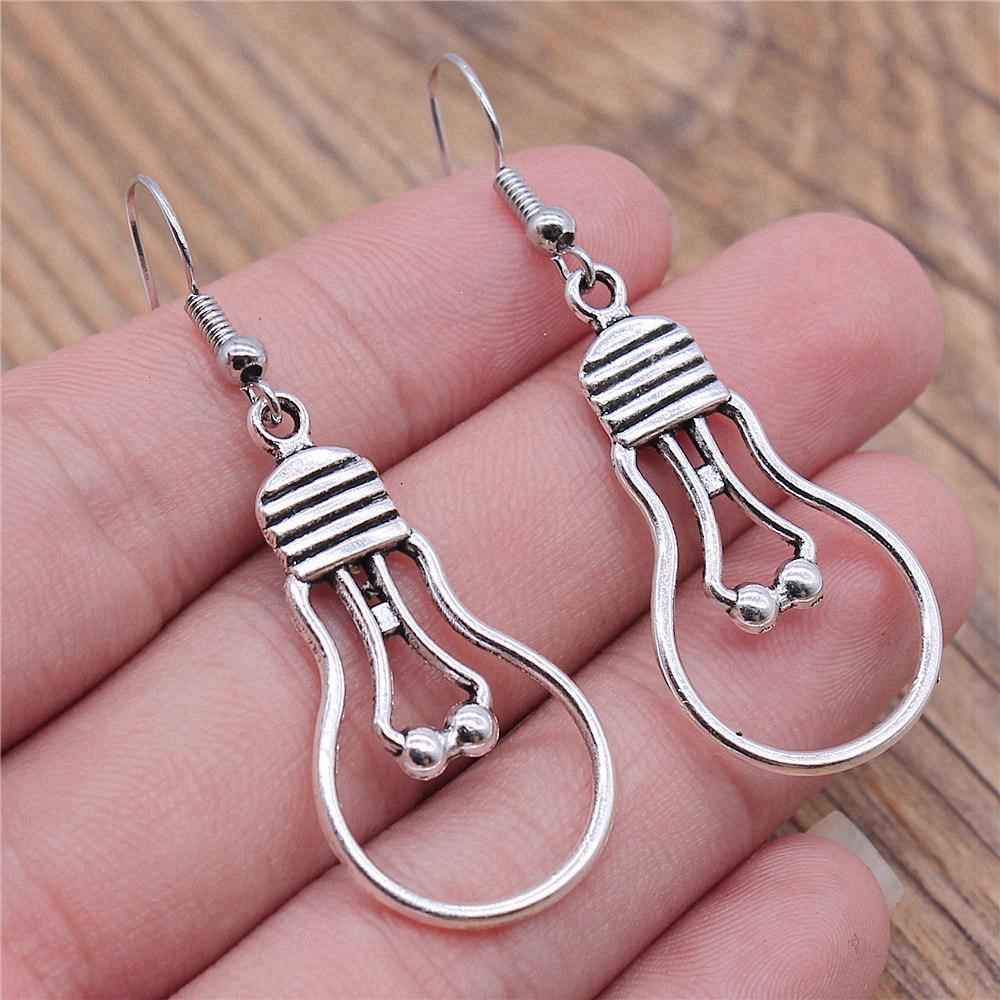 Drop & Dangle Earring Study Sports Minimalist Jewelry ComponentsEarring Size 18x19mm QE029