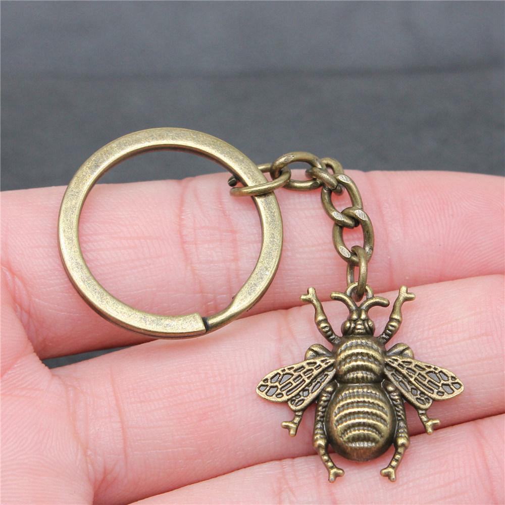 Bee Butterfly Garden Insect Keychain for Friends Hot Sale Modern Bridesmaid Gift Dainty Daily Use Accessory