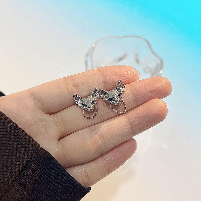 1Pair Punk Vintage Sphinx Cat Stud Earrings Personality Creative Silver Color Earrings for Women Girls Fashion Jewelry