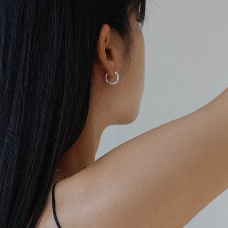 NORMALLEE [Silver 925] Glitter Hammer One-touch Earrings