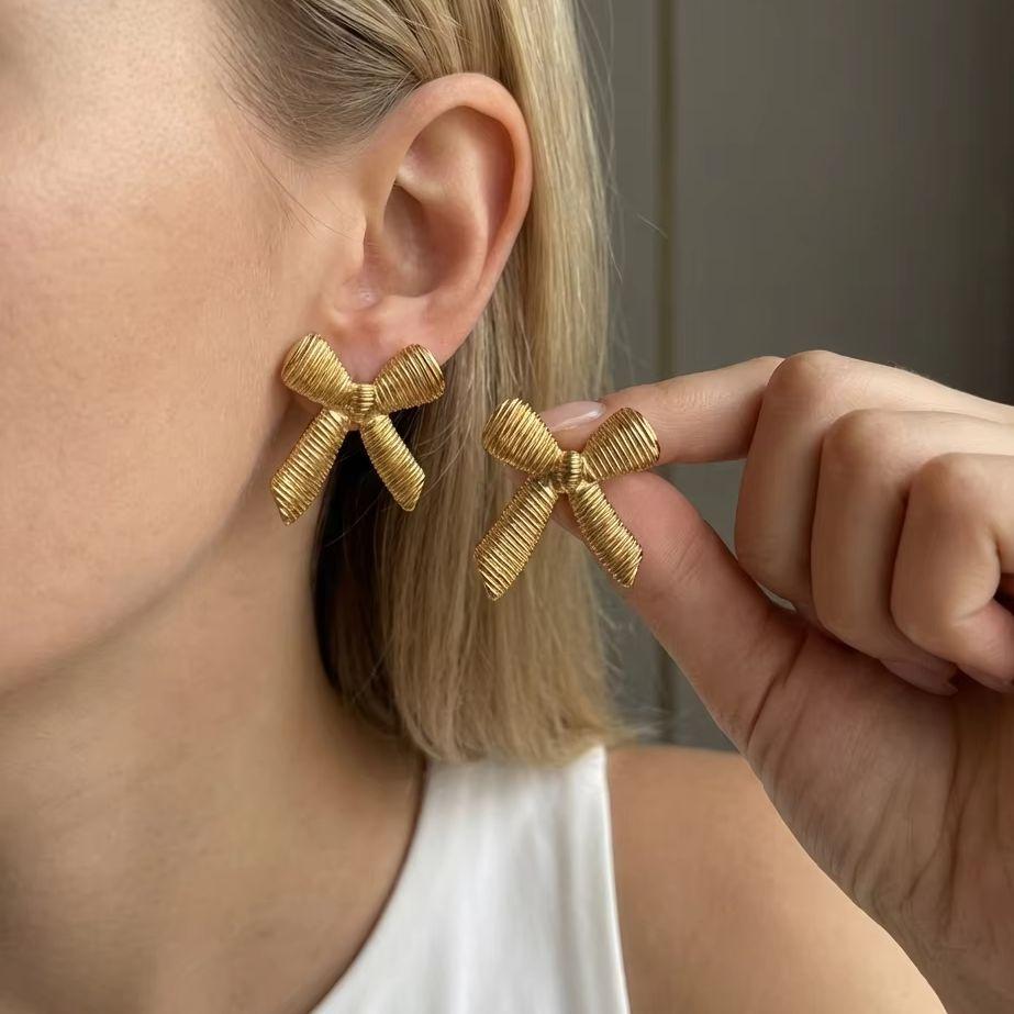 Stainless Steel Vintage Textured Bow Stud Earrings For Women Gold Plated Bowknot Ribbon Earring Girls Party Aesthetic Zircon