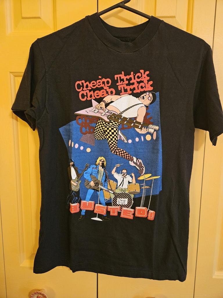 Vintage Cheap Trick Vintage 90 Busted Tour T-Shirt UR034 FREE SHIPPING