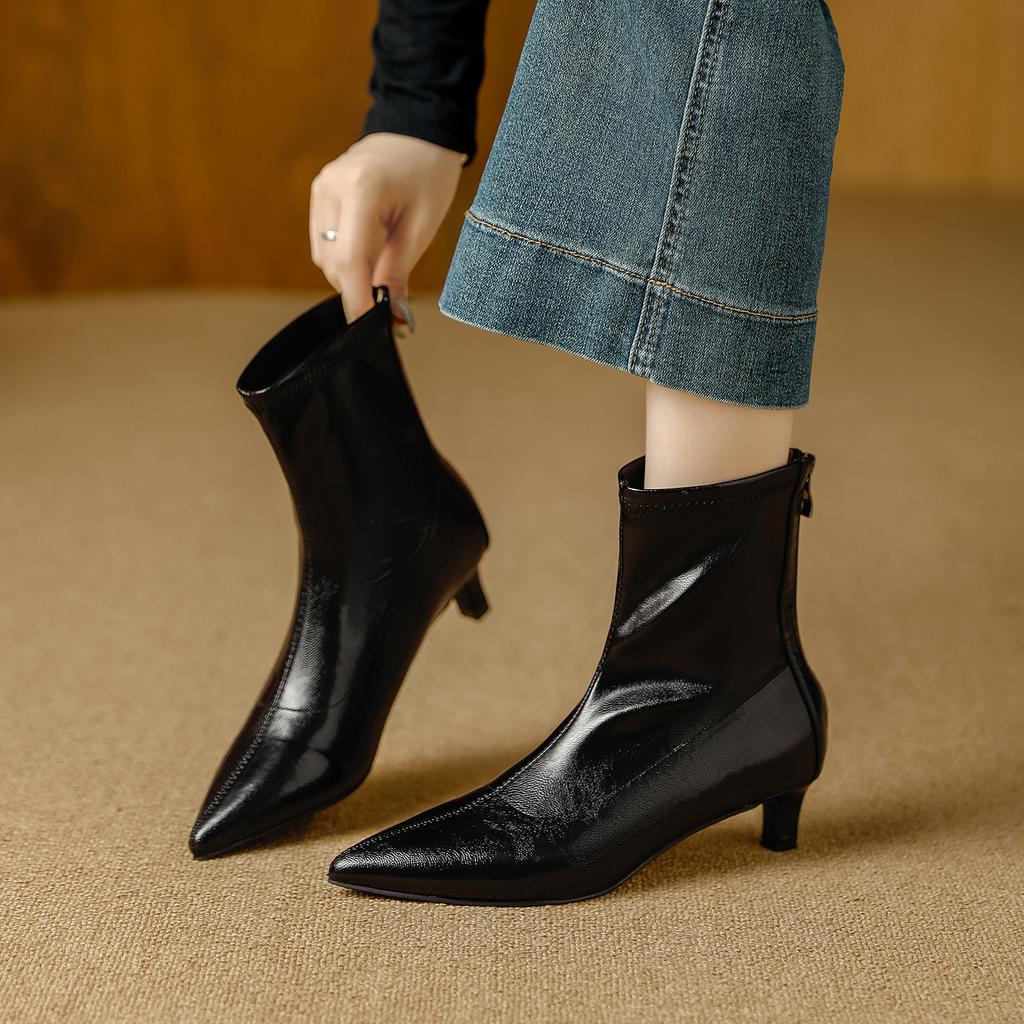 Korean Version of Temperament Rear Zipper Pointed Short Boots Women's Soft Leather Autumn and Winter Versatile Fashion Commuter Chelsea Elastic Boots