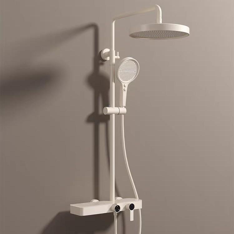 Lyxigt Regnduschhuvud i Helkoppar med Stor Förvaring och Justerbar Temperaturkontroll