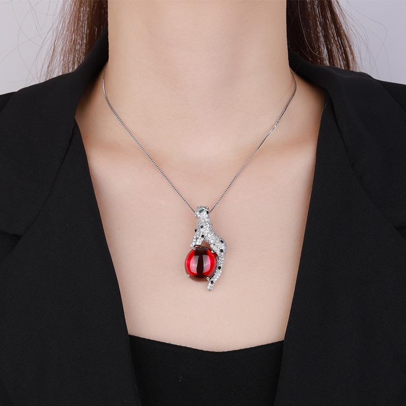 Autumn And Winter Jewelry Retro Simulation Color Treasure Plain Leopard Luxury Inlaid Main Stone 18 * 20