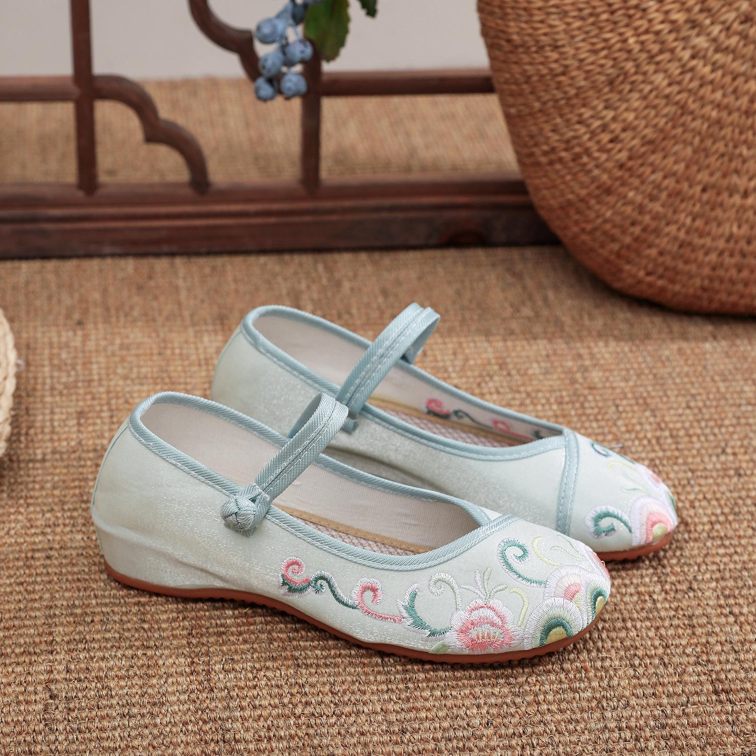 

Летние новые антикварные мерсеризованные атласные этнические вышитые туфли на низком каблуке с внутренней платформой, увеличивающей рост, женские туфли 41