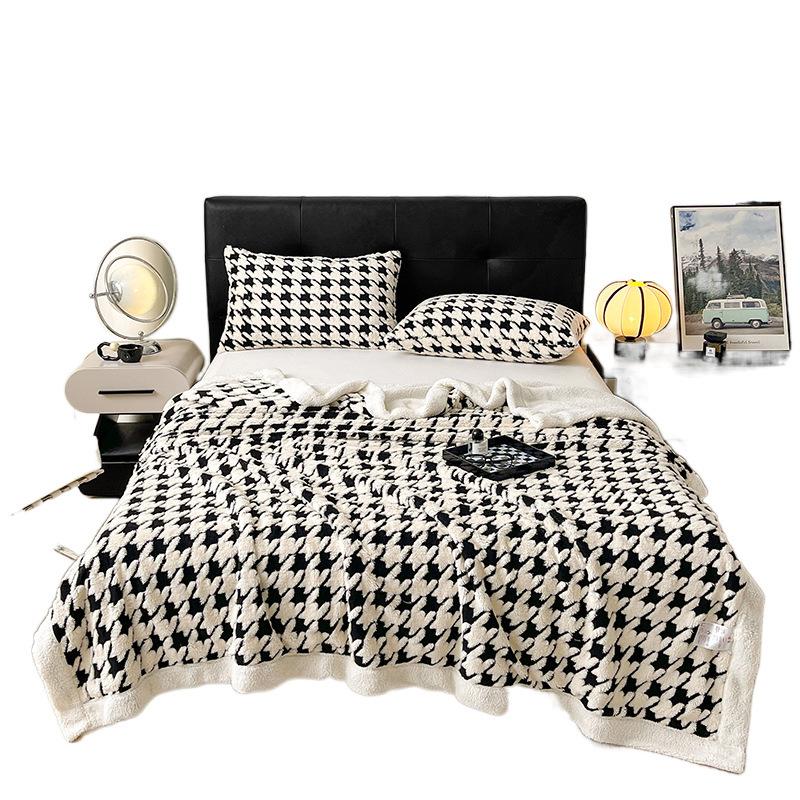 Thousand Bird Patterned Knitted Blanket