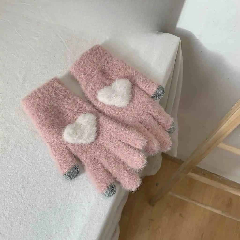 Korean Love Heart Pink Gloves Women Plush Gloves Autumn And Winter Thick Mittens Full Finger Gloves Girls Warm Touchscreen Glove