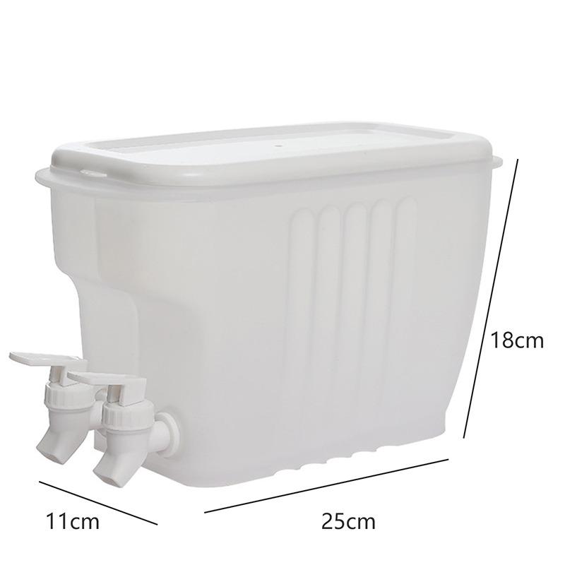 4000 ml ūdens krūze ar krānu