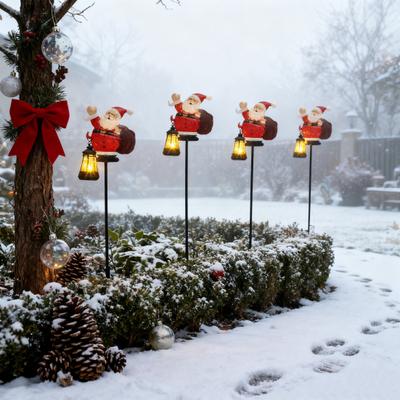 Luz Solar de Natal para Gramado Luz Externa Papai Noel Iluminado Estaca de Jardim Boneco de Neve de Metal Placa com Lanterna Solar Decoração de Natal Impermeável para Caminho de Quintal