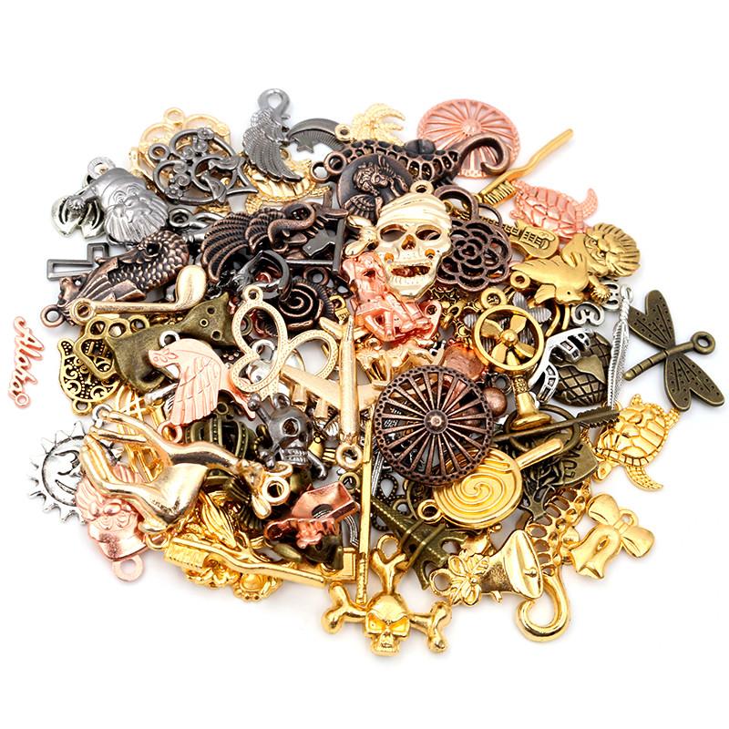 30pcs Mixed Styles Animal Heart Leaf Flower Crown Charms Pendants DIY Jewelry Findings for Necklace Bracelet Making Accessories