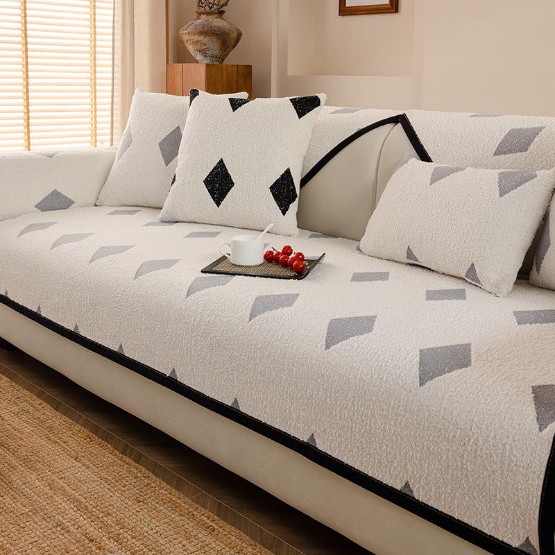 Autumn And Winter Half-Fleece Sofa Cushion  New Thickened Non-Slip And Dirt-Resistant Seat Cushion Washable Sofa Cover Towel