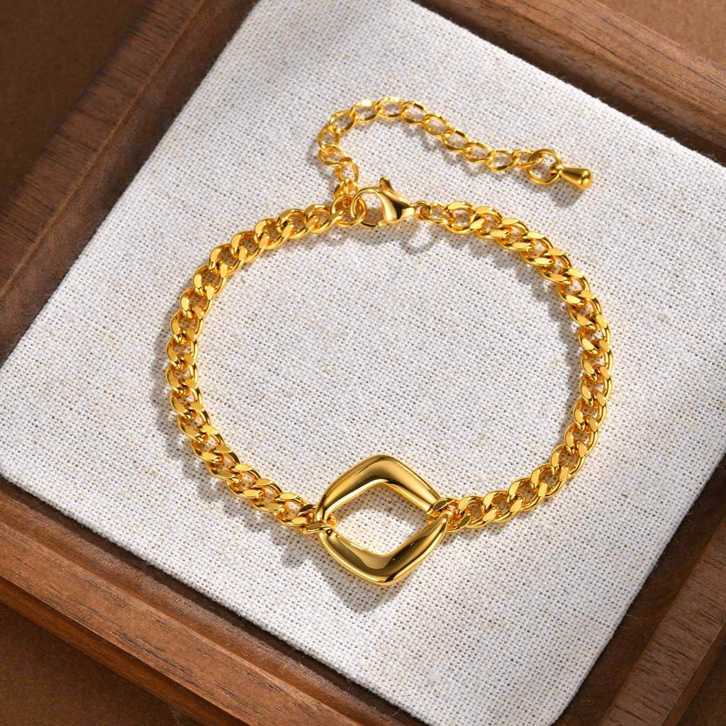 Ladies Fashion Items, Stainless Steel Cube Bracelet, 18K Gold Plated Jewelry Br-2626