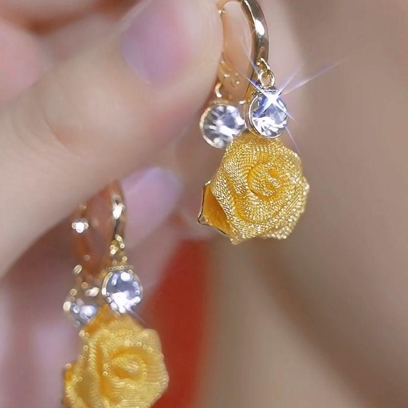 

Изысканные серьги-розы с бриллиантами 2025 Новое поступление Самые продаваемые Элегантные серьги-пусеты Легкая роскошь Дизайнерские серьги для меньшинства Golden earrings