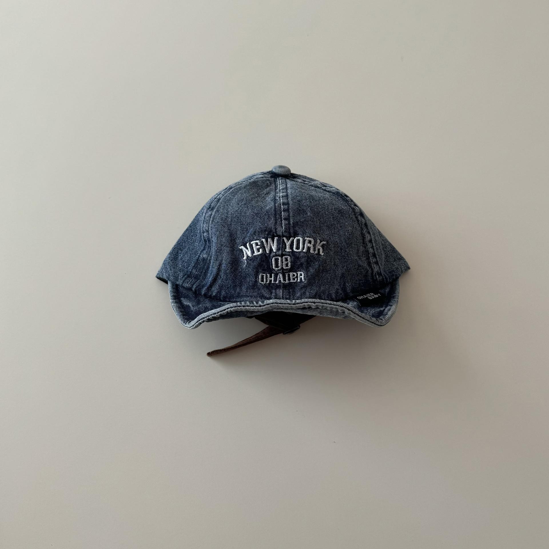 

1 шт. Детская бейсболка для мальчика и девочки в стиле ретро, джинсовая кепка с козырьком для малышей, классическая весенне-летняя дорожная солнцезащитная шляпа 2-4 Year