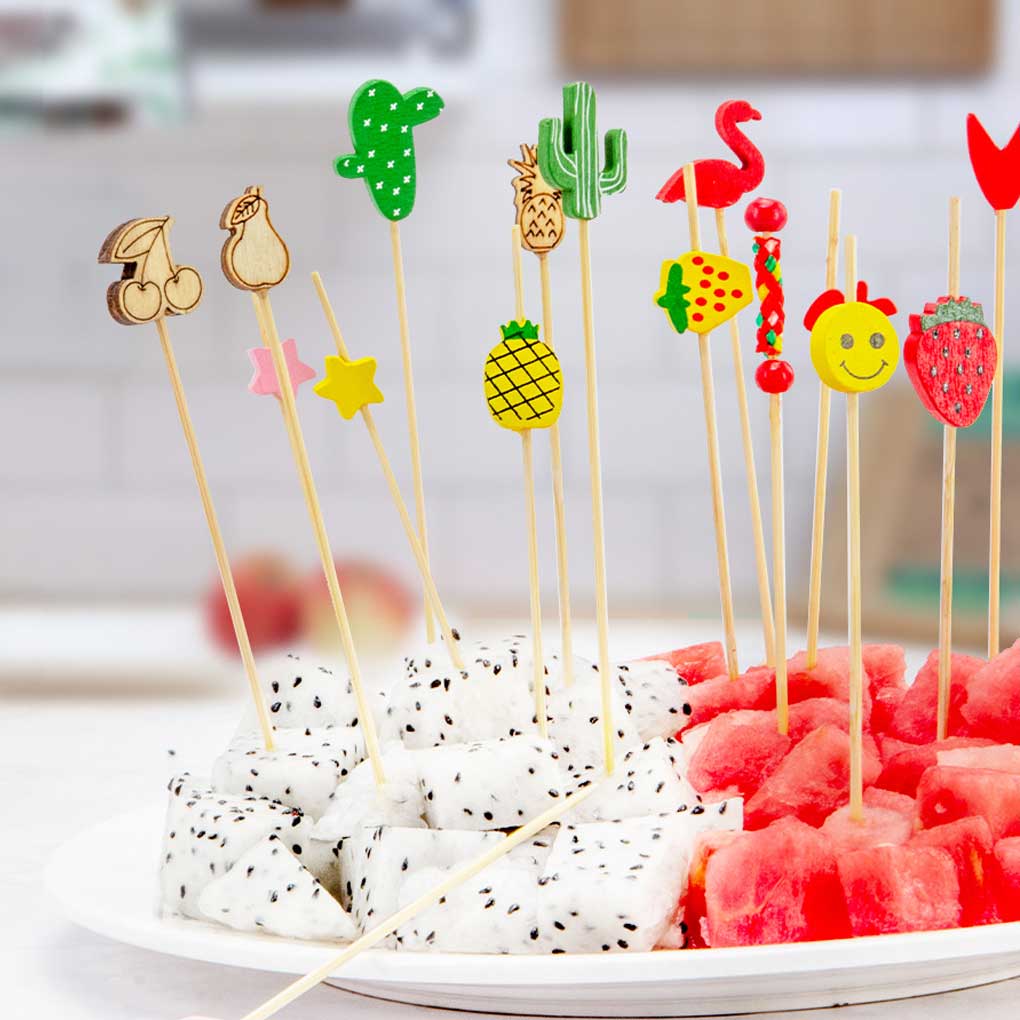 100Pcs Creatively Disposable Skewers Sticks Assorted Fruit Bamboo Cocktail Cake Toothpicks Food Party Accessory