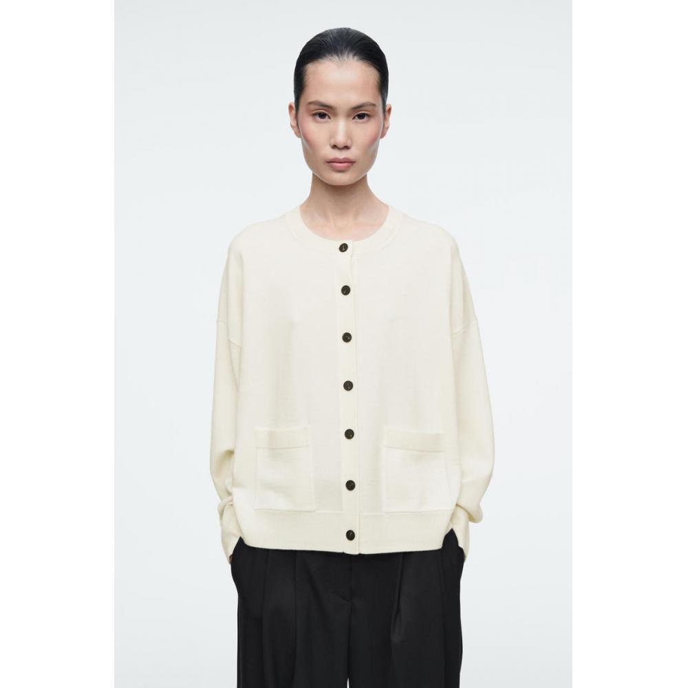 

Cos Japan Merino Wool Кардиган с круглым вырезом IVORY/XS