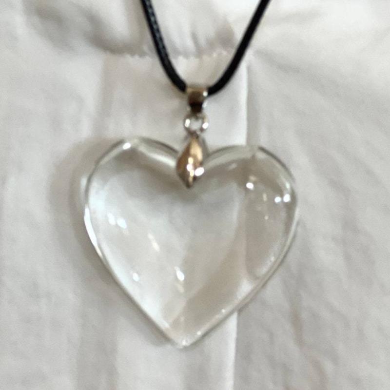 Koreanische Mode Lederseil Halskette Damen Verstellbar Elegant Glas Liebesherz Anhänger Choker Schmuck Weihnachtsgeschenk