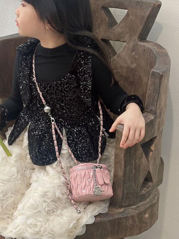 Mini kwadratowa torebka na łańcuszku: Luksusowa czerwona torebka crossbody z haftem i cyrkoniami, wszechstronna dla kobiet i dzieci, styl koreański.