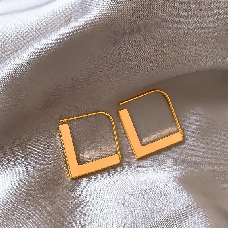 Europa und die Vereinigten Staaten übertriebene geometrische quadratische Ohrringe Modetrend kalter Wind Ohrhaken einfache Ohrringe Großhandel