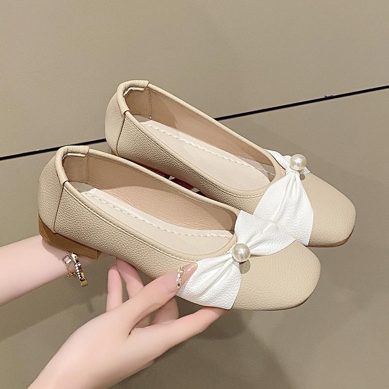 Spring and Autumn new shallow single shoes elegant pearl mother shoes one pedal lazy shoes simple loafers Doudou shoes women