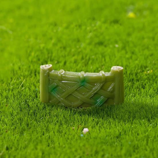 Micro Landscape Ornament Forest Theme Miniature Desktop Decoration Resin Figurines for Bookshelf And Flower Pot