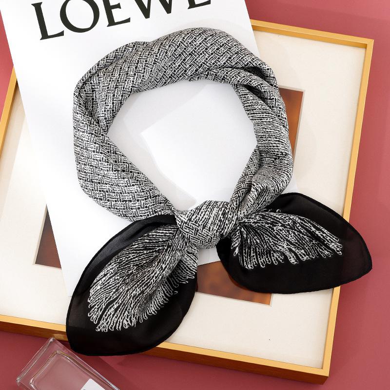 71 * 71 Square Scarf Simulation Silk Year Spring and Autumn Fashion Temperament Printed Silk Scarf Korean Version Women's Versatile Scarf