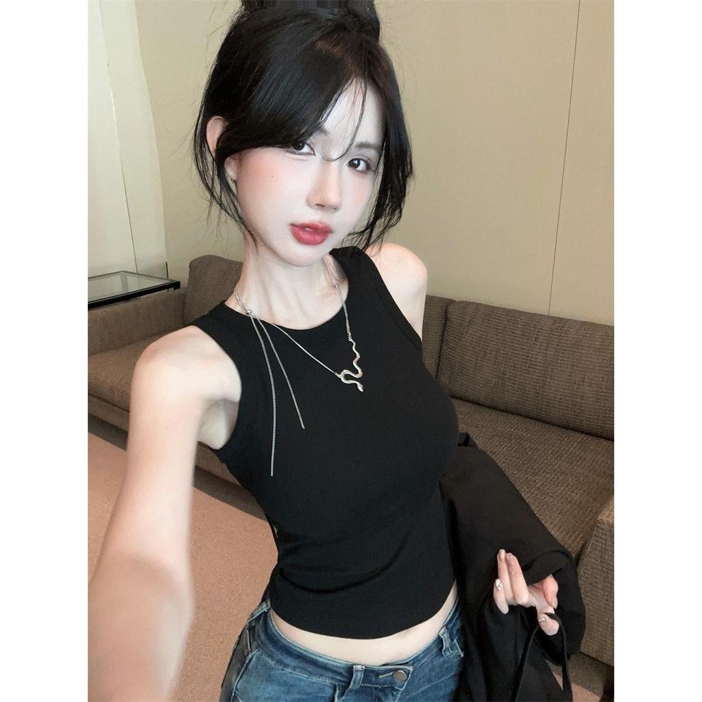 Hollow beautiful back lace sling vest for women, hot girls wear sleeveless bottomed navel top, trendy and fashionable outside