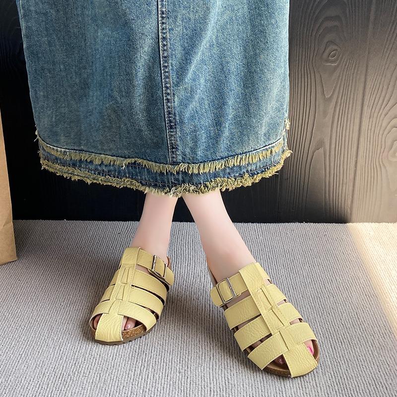 Fashion Platform woven pig cage cool slippers women's new summer round head hollow breathable soft bottom beach Baotou semi-drag