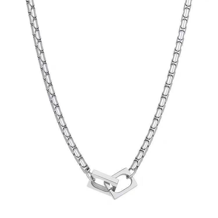 

Minimalist square ring interlocking necklace men s trendy titanium steel does not fade niche versatile retro advanced sense trendy collarbone chain