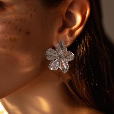 2024 Hot Vintage Flower Stud Earrings For Women 18k Gold Plated Stainless Steel Hypoallergenic High Quality Jewelry Party Gift