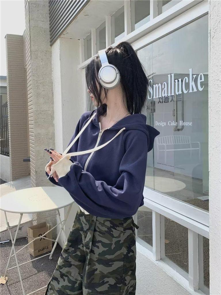 Women's Retro Color-Block Hooded Zipper Sweatshirt - Autumn/Winter 2023 Collection