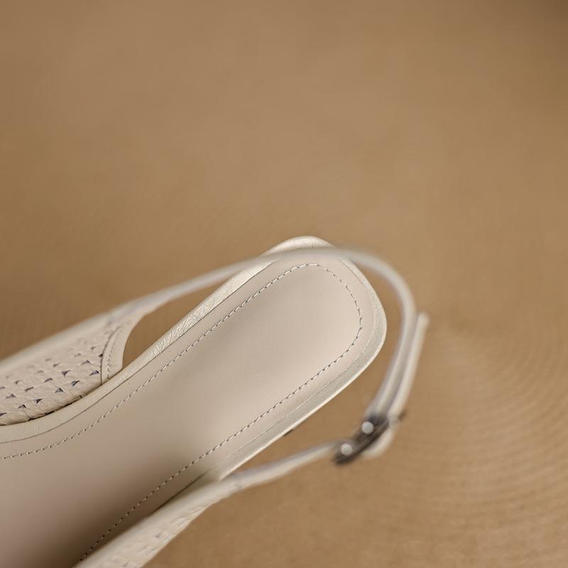 Fashion Women's new summer breathable hole leather cowhide rhinestone accessories with loose grip high heels and toe caps sandals