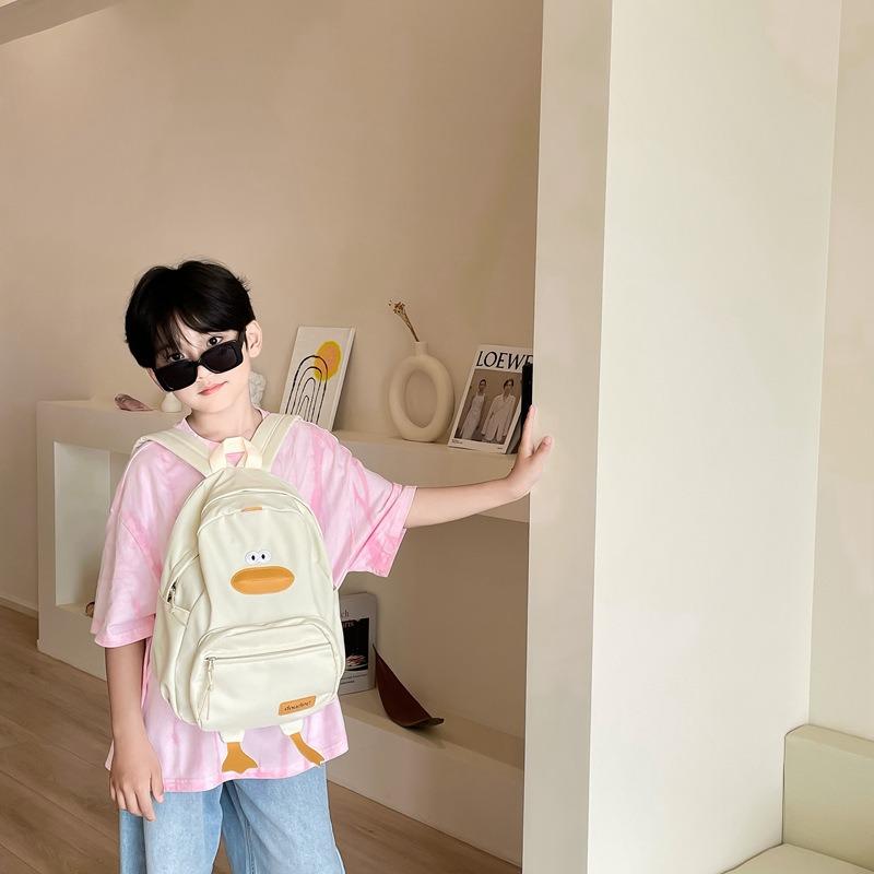 High-value children's cute children's backpacks Boys and girls travel snacks backpacks Personalized kindergarten school bags