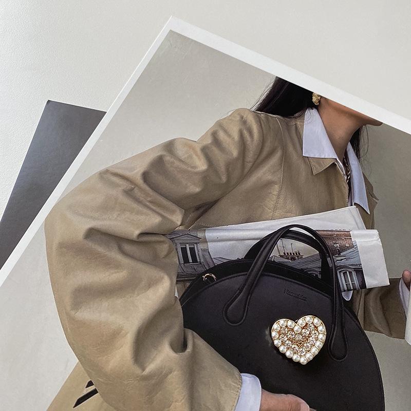 

Yisen ESSTUDIO Женское шерстяное пальто с декоративными пуговицами в форме сердца и ромбовидной кромкой Gold Heart Pearl Diamond Button 15mm