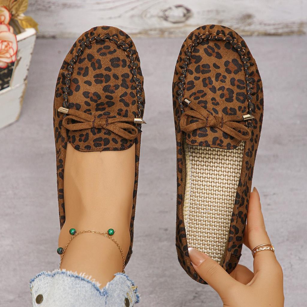 2025 Damenschuhe Einzelne Schuhe Leopardenmuster Internet-Berühmtheit Doudou-Schuhe Außenhandel Ein-Pedal Große Größe Weiche Sohle Rutschfeste Schuhe Damen