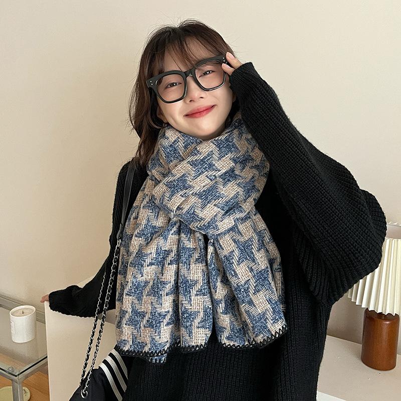 2024 New Black and White Scarf for Women's Winter Luxury Versatile Imitation Cashmere Scarf