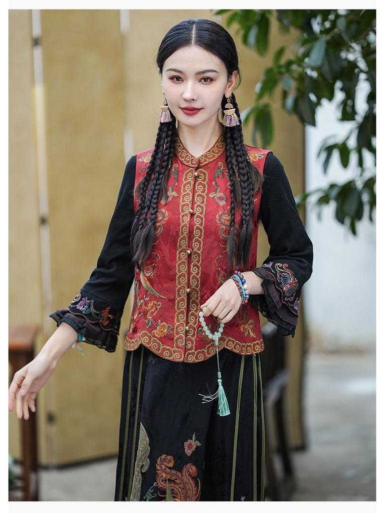 2025 Women's Ethnic A-line Skirt with Phoenix Embroidery