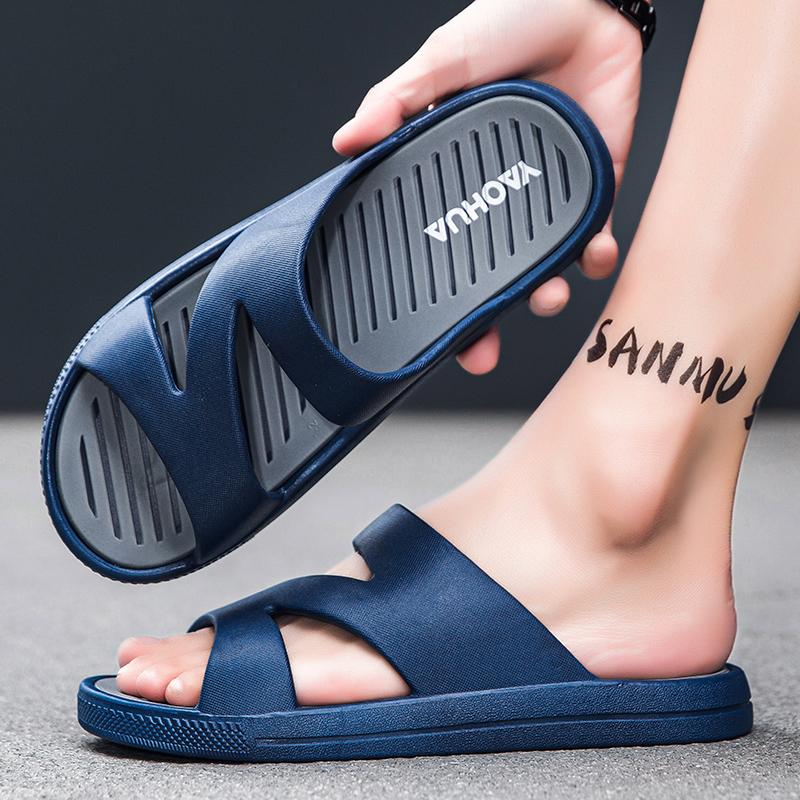 

Slippers men s summer home bathing soft bottom non-slip one-word sandals step on shit feeling outside wear casual sports beach sandals 39