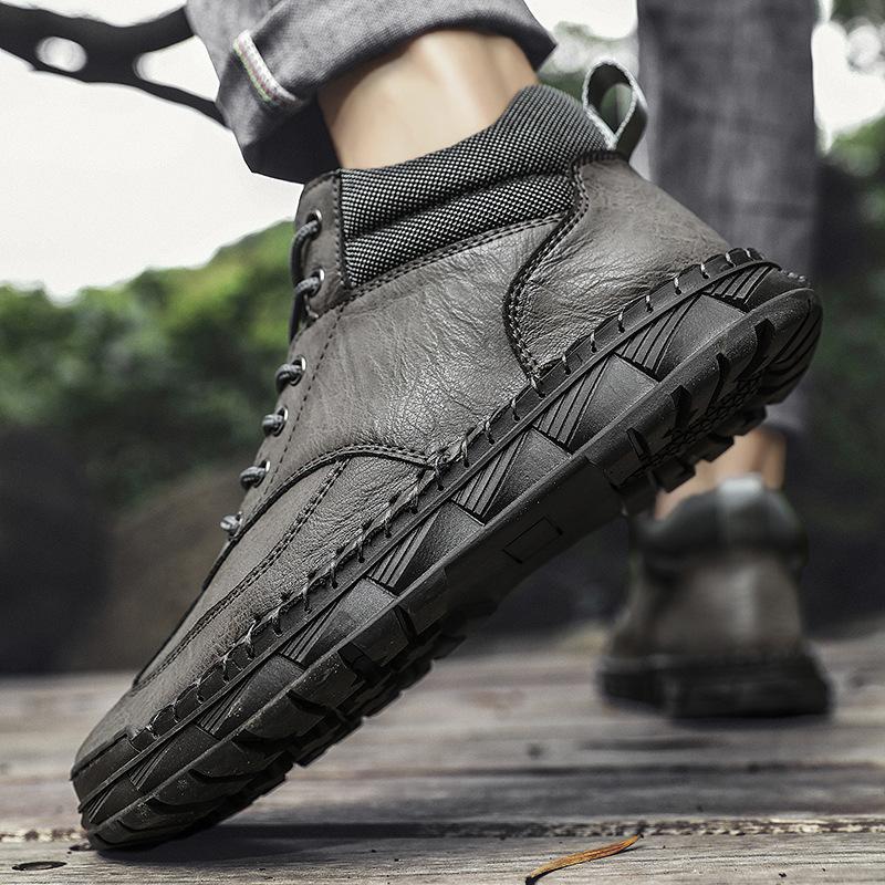 Autumn New 2025 Popular Large Size Hand-stitched Outdoor Leisure Thick-soled Wear-resistant Men's Martin Boots